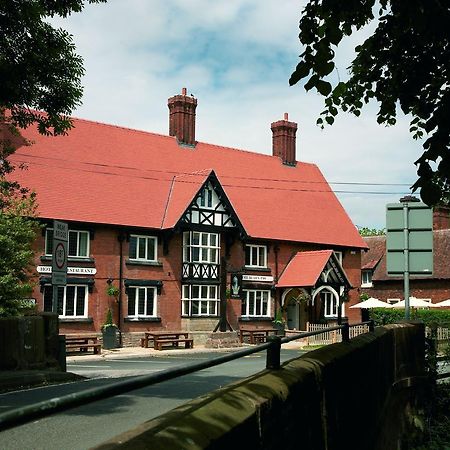 Hotel The Bear'S Paw à Warmingham Extérieur photo The Old Mill